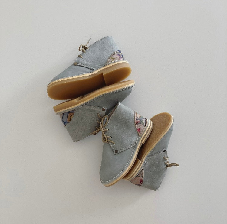 GREY PATTERN VELLIES