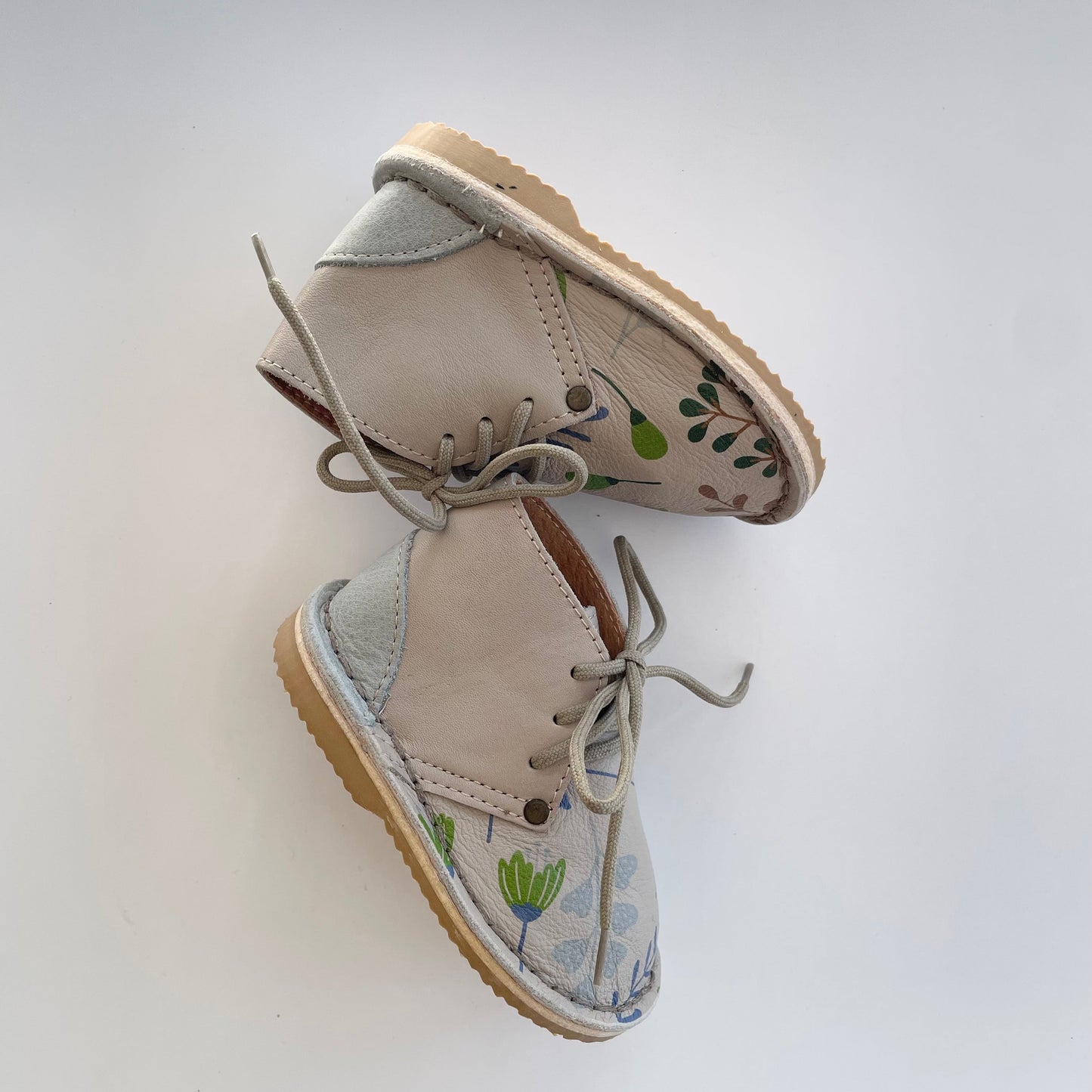 NATURE LIGHT BLUE VELLIES