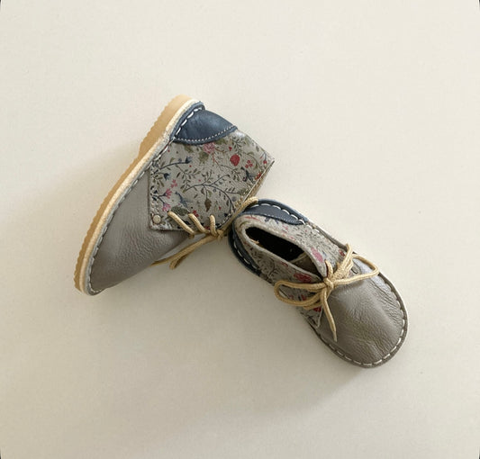 BOTANICAL GREY VELLIES