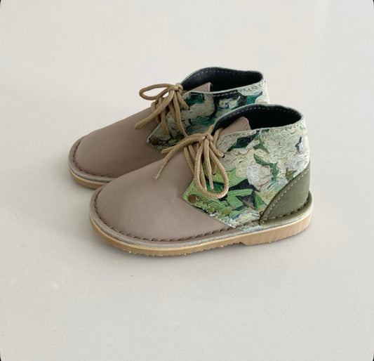 FLORAL PATTERN VELLIES