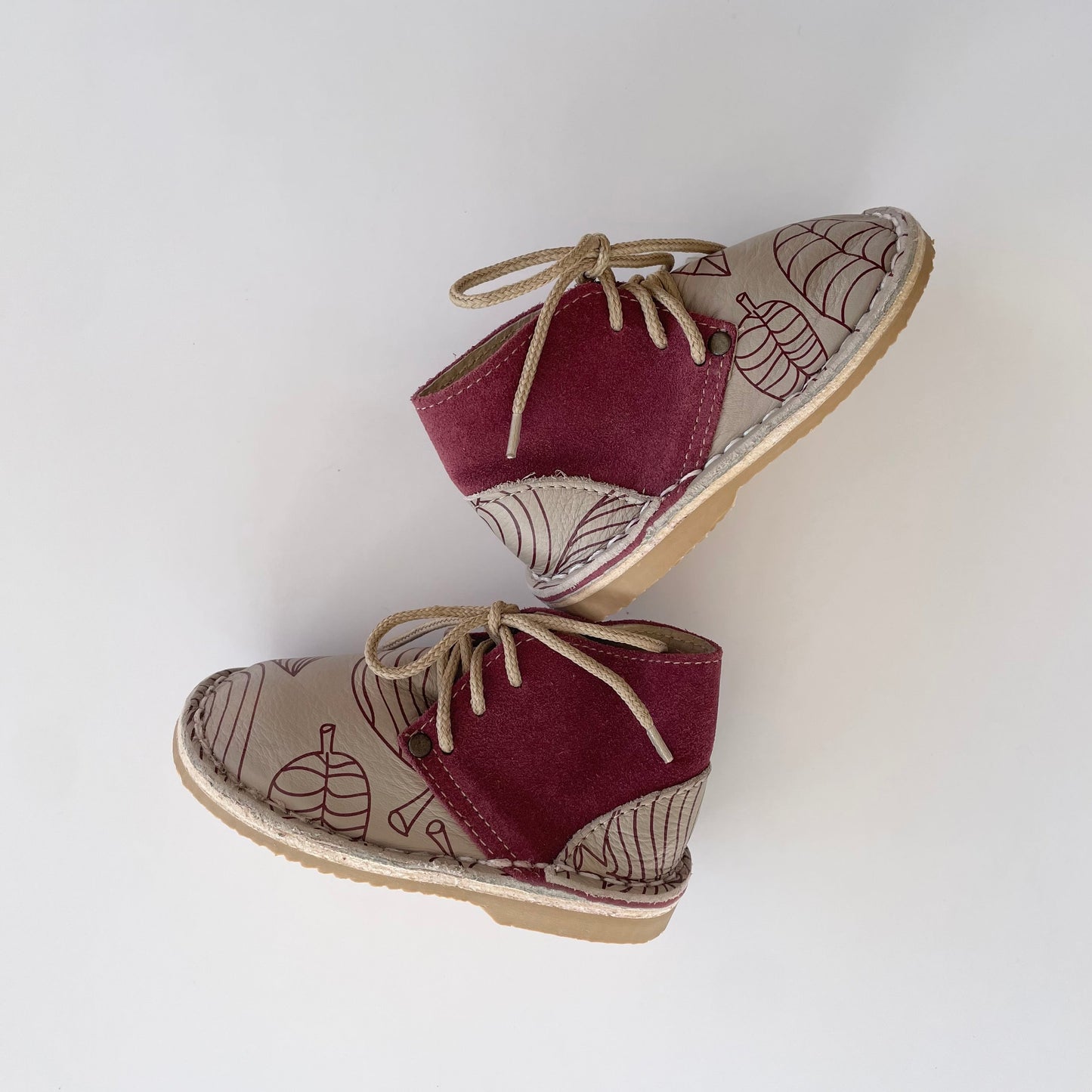 NATURE BURGUNDY VELLIES
